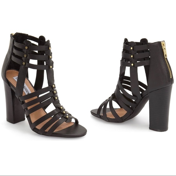 Steve Madden Shoes - ✨ Steve Madden ‘Sofiia’ Sandal ✨